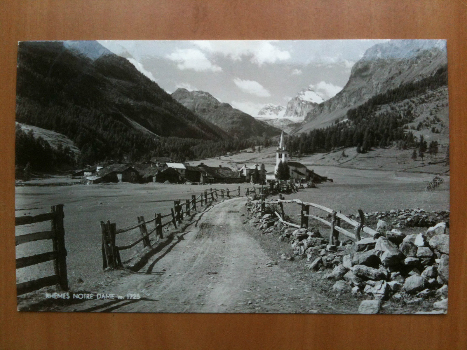 Cartolina metà '900 Rhemes Notre Dame Valle d'Aosta - viaggiata