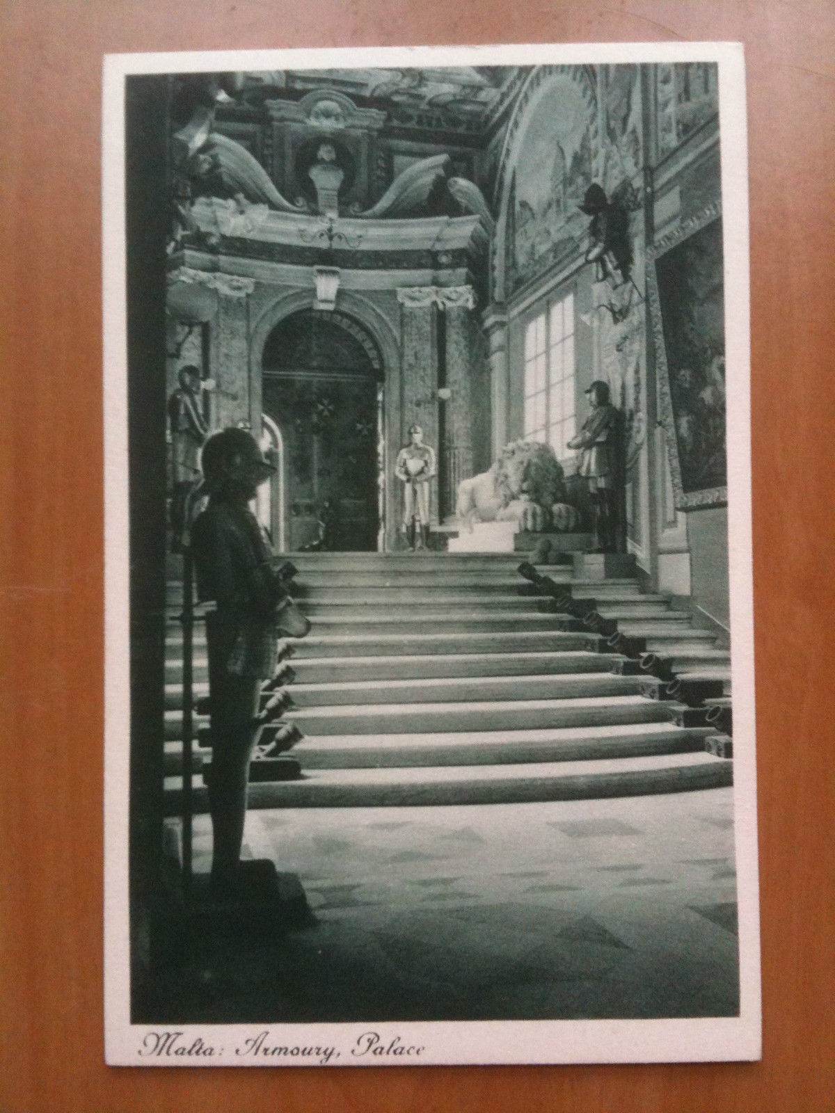 Cartolina Postcard primi/early '900 Malta Armoury Palace - non viaggiata