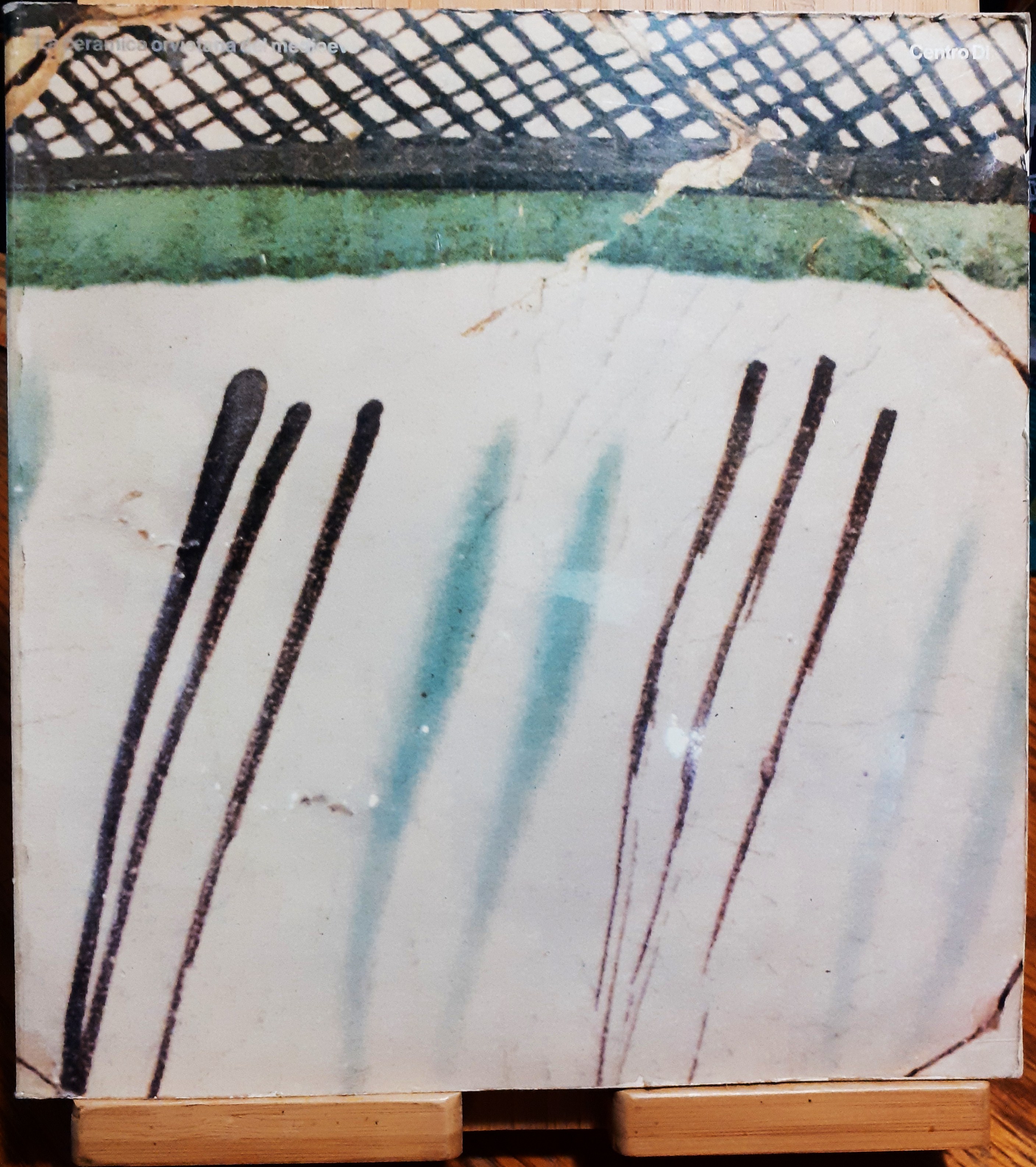 Ceramica Orvietana del medioevo 1 Milano Castello Sforzesco 1983