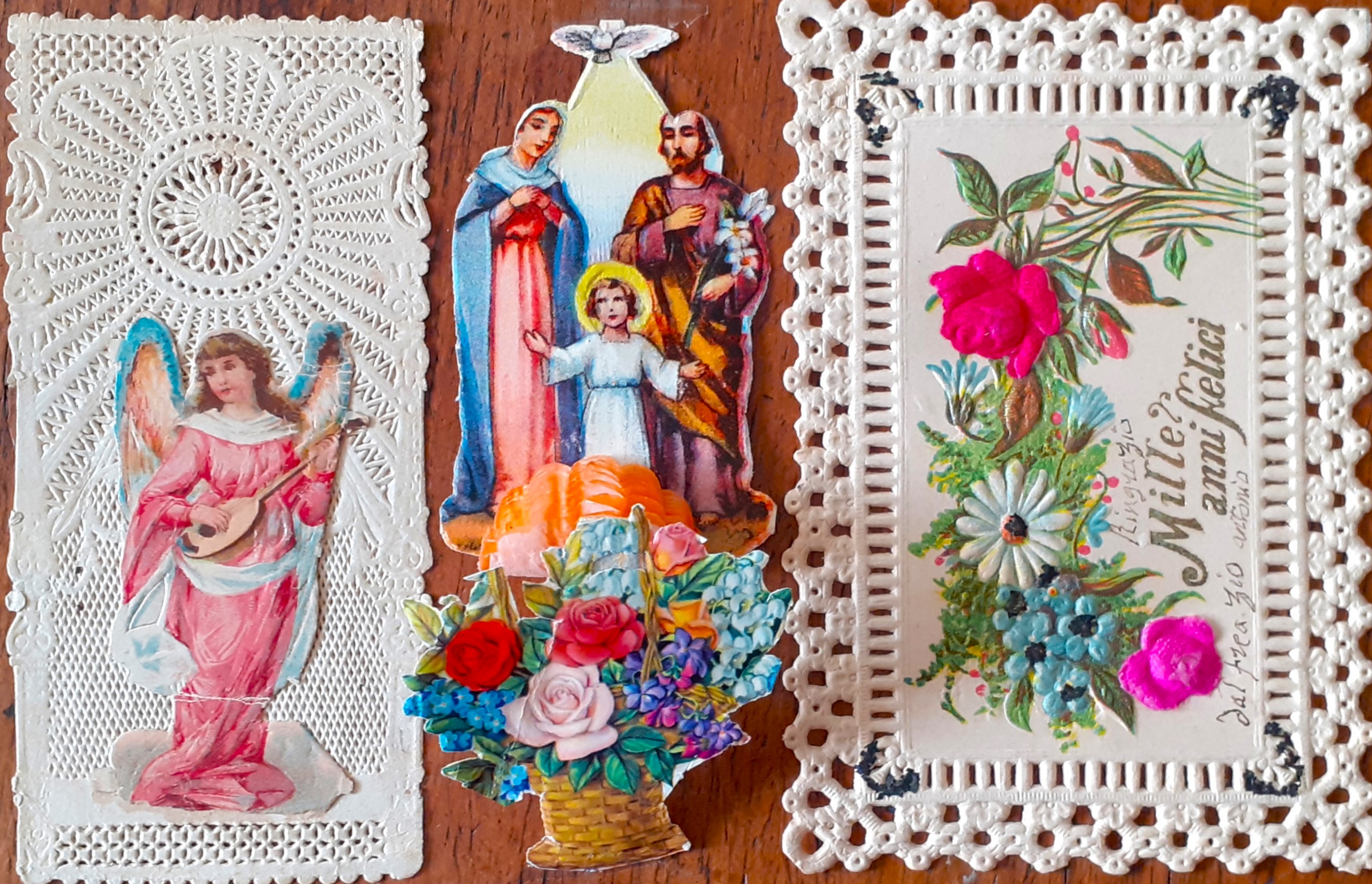 Due Santini ed un biglietto d'Auguri ottocenteschi