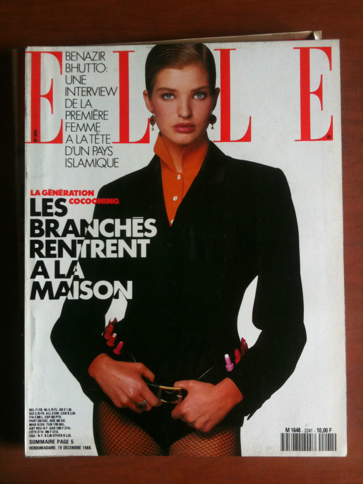 ELLE France n^ 2241 - Decembre 1988 Couverture: Rachel - …