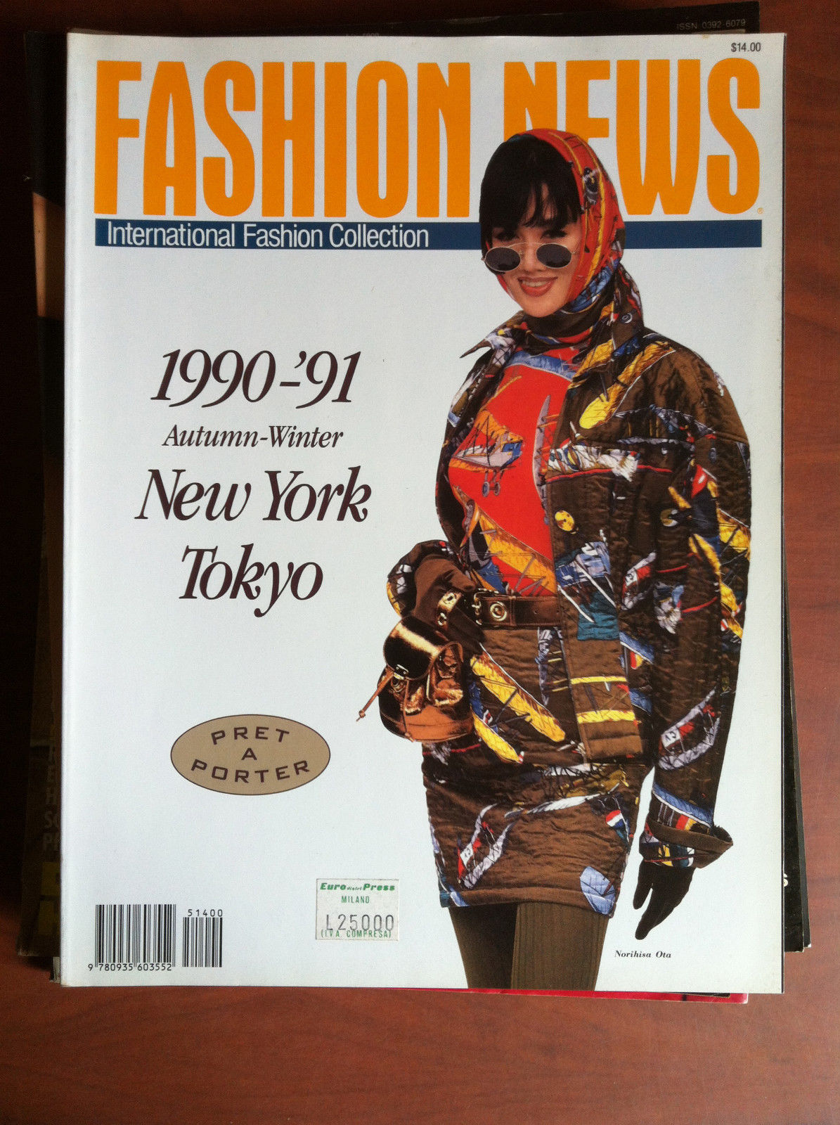 Fashion News Autumn-Winter 1990/'91 - E12166