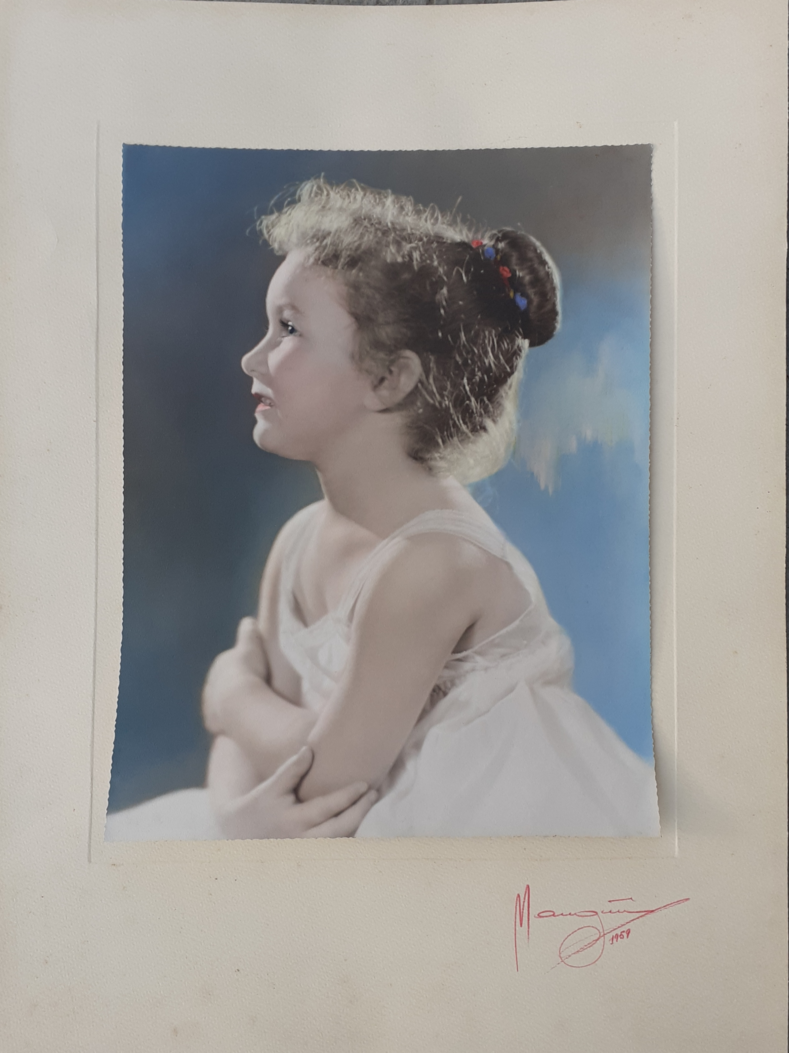 Fotografia Mangini ritratto colorato manualmente Torino 1959