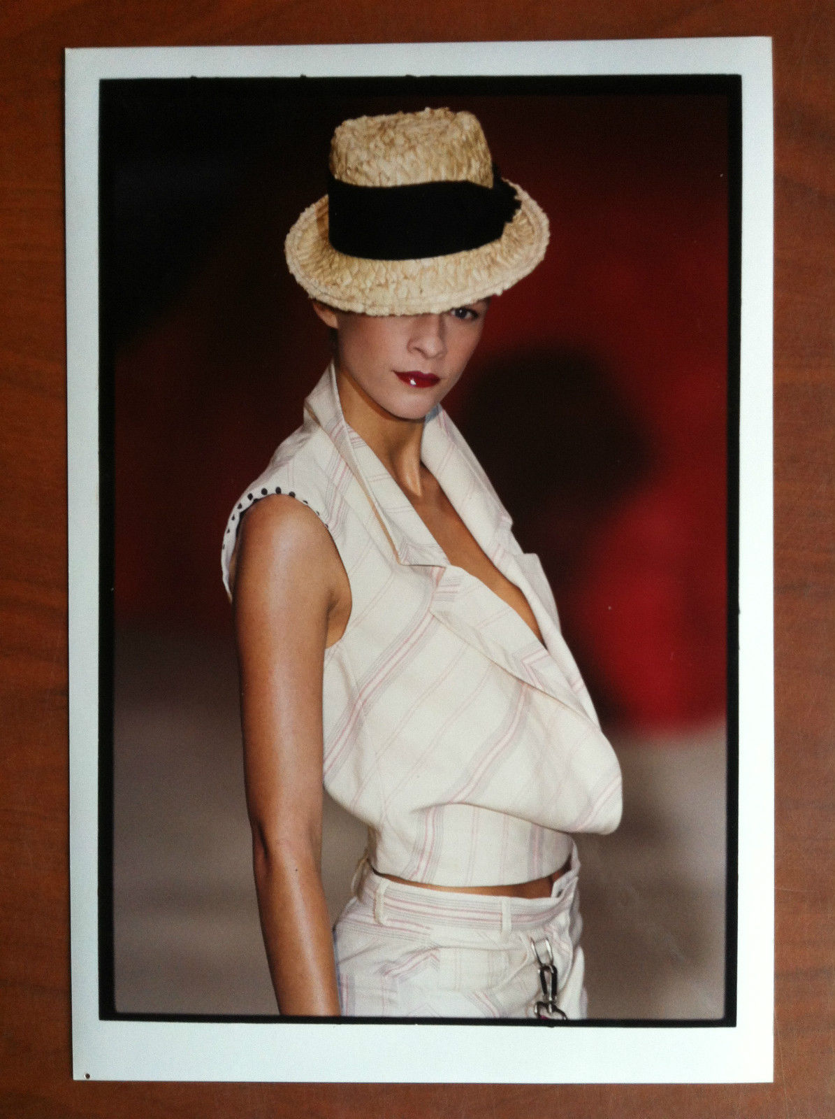 Fotografia originale Emanuel Ungaro Pret-a-porter printemps/été 2003 - E7407