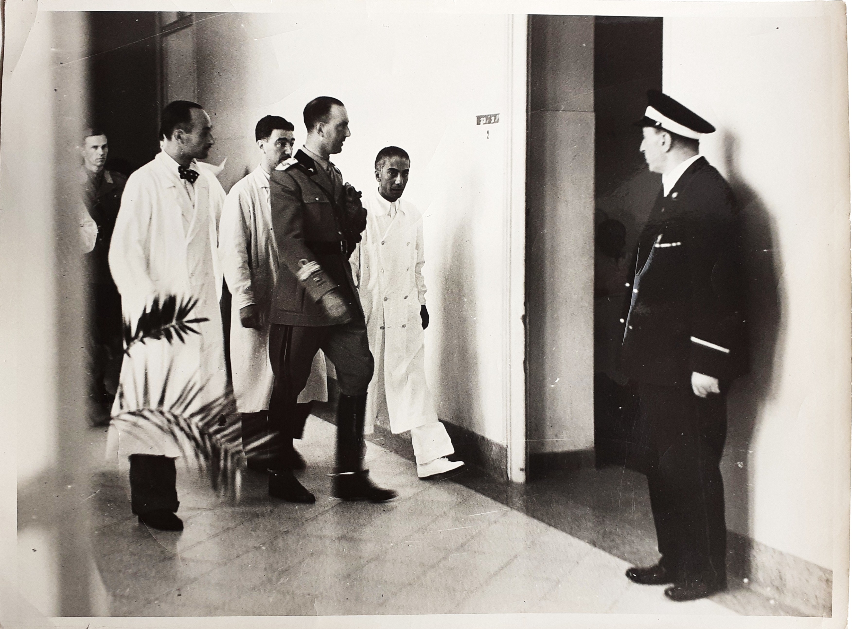 Il Principe Umberto di Savoia in visita all'ospedale Molinette Torino …