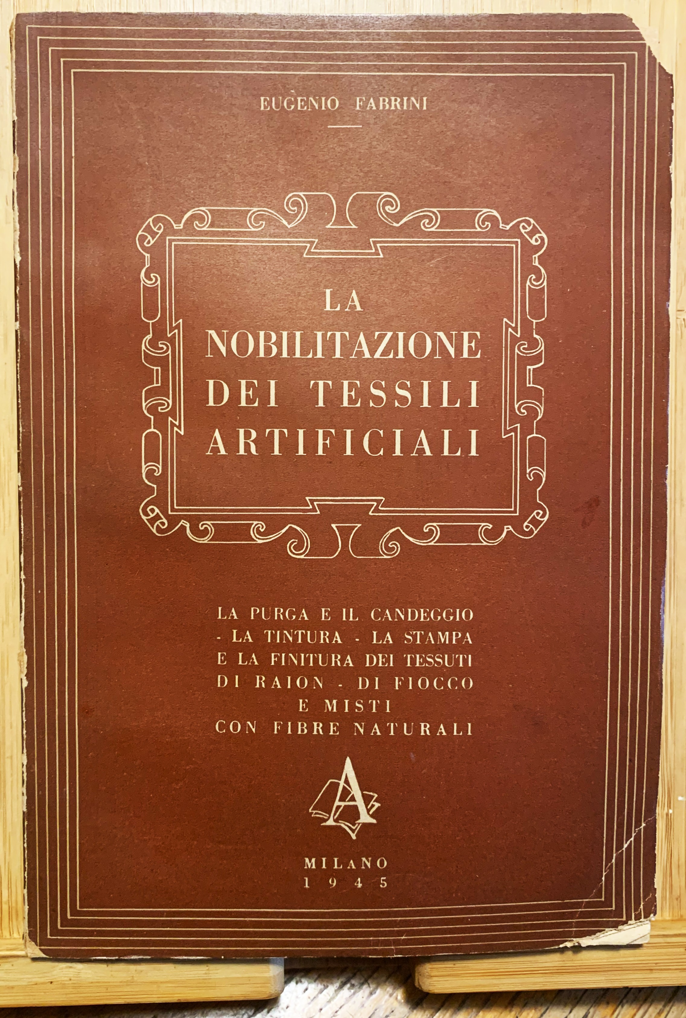 La nobilitazione dei tessili artificiali. La purga e il candeggio …