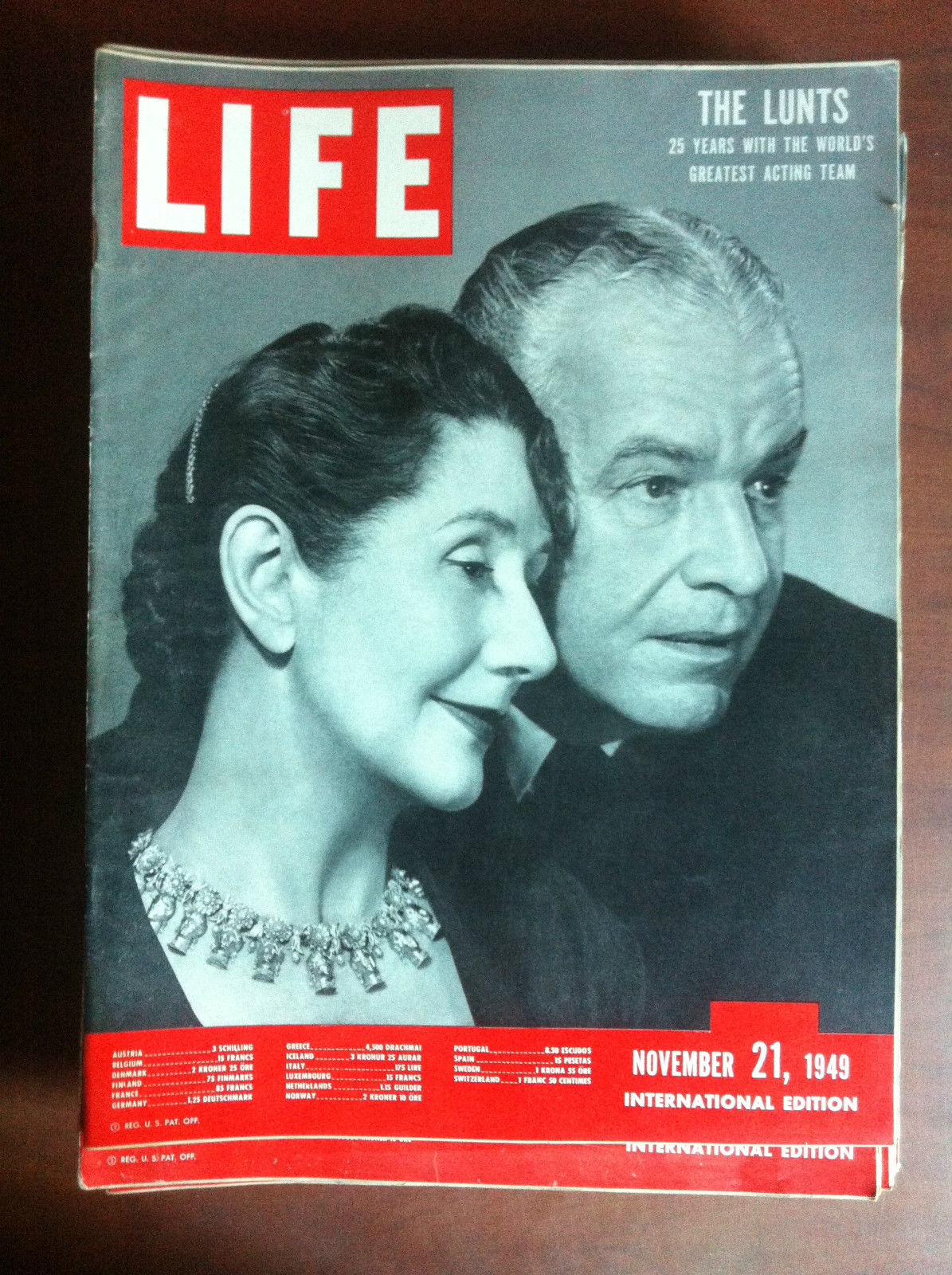 Life international Vol. 7 n^11 November 21, 1949 Cover A …