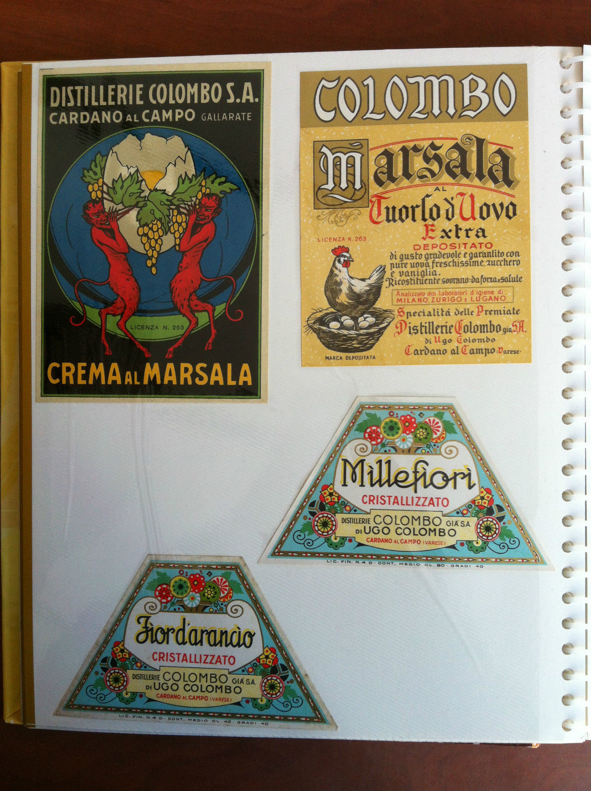 Lotto di 4 etichette originali d'epoca - E19603