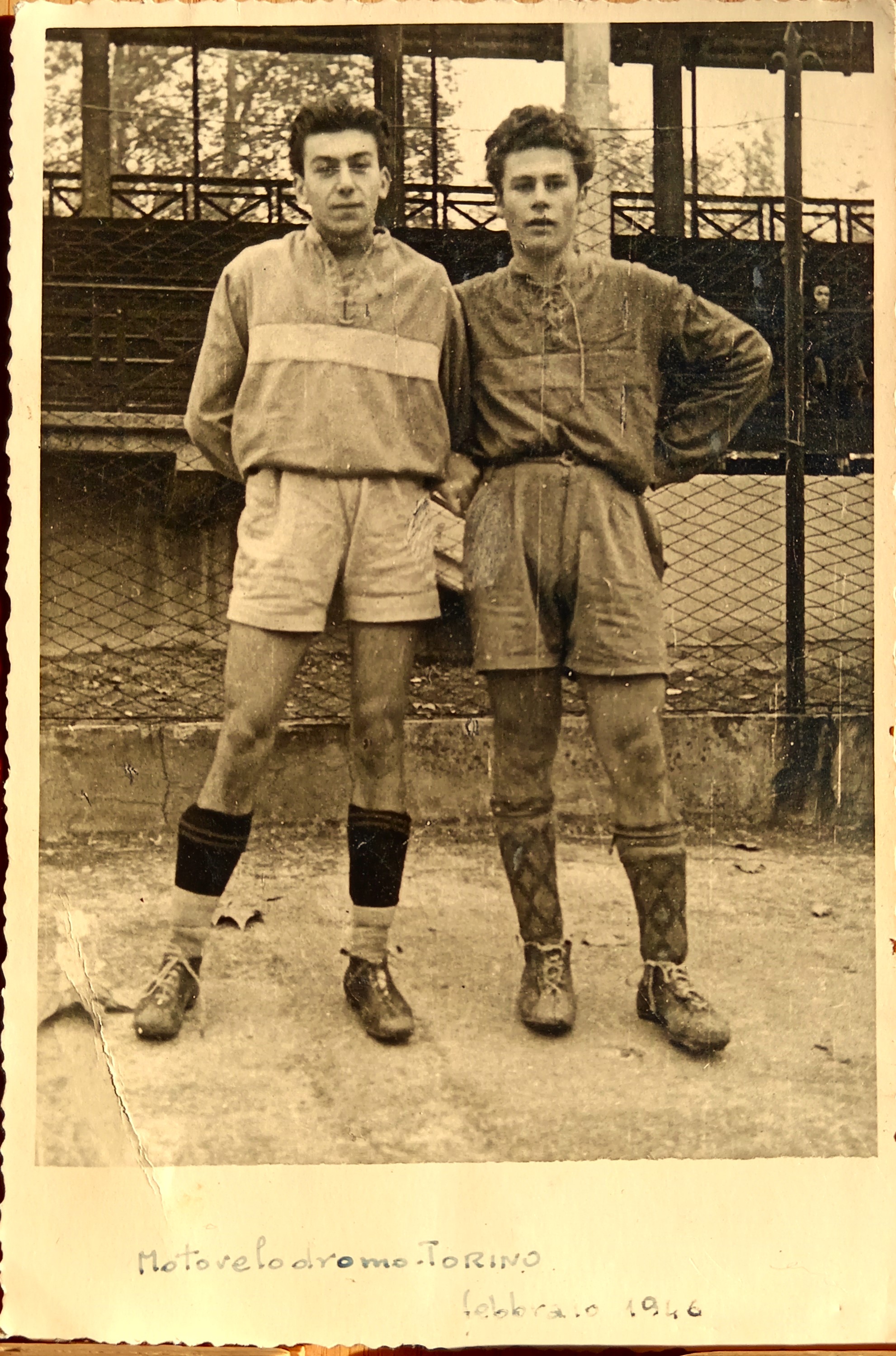 Motovelodromo di Torino giocatori rugby 1946