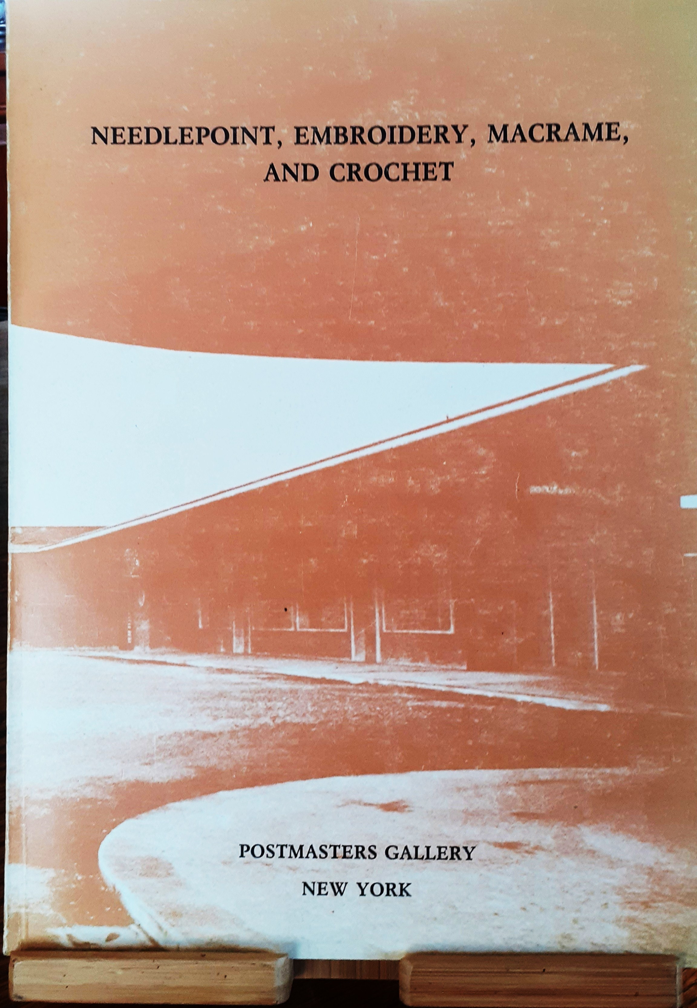 Needlepoint, Embroidery, Macrame and crochet Catalogo New York 1993