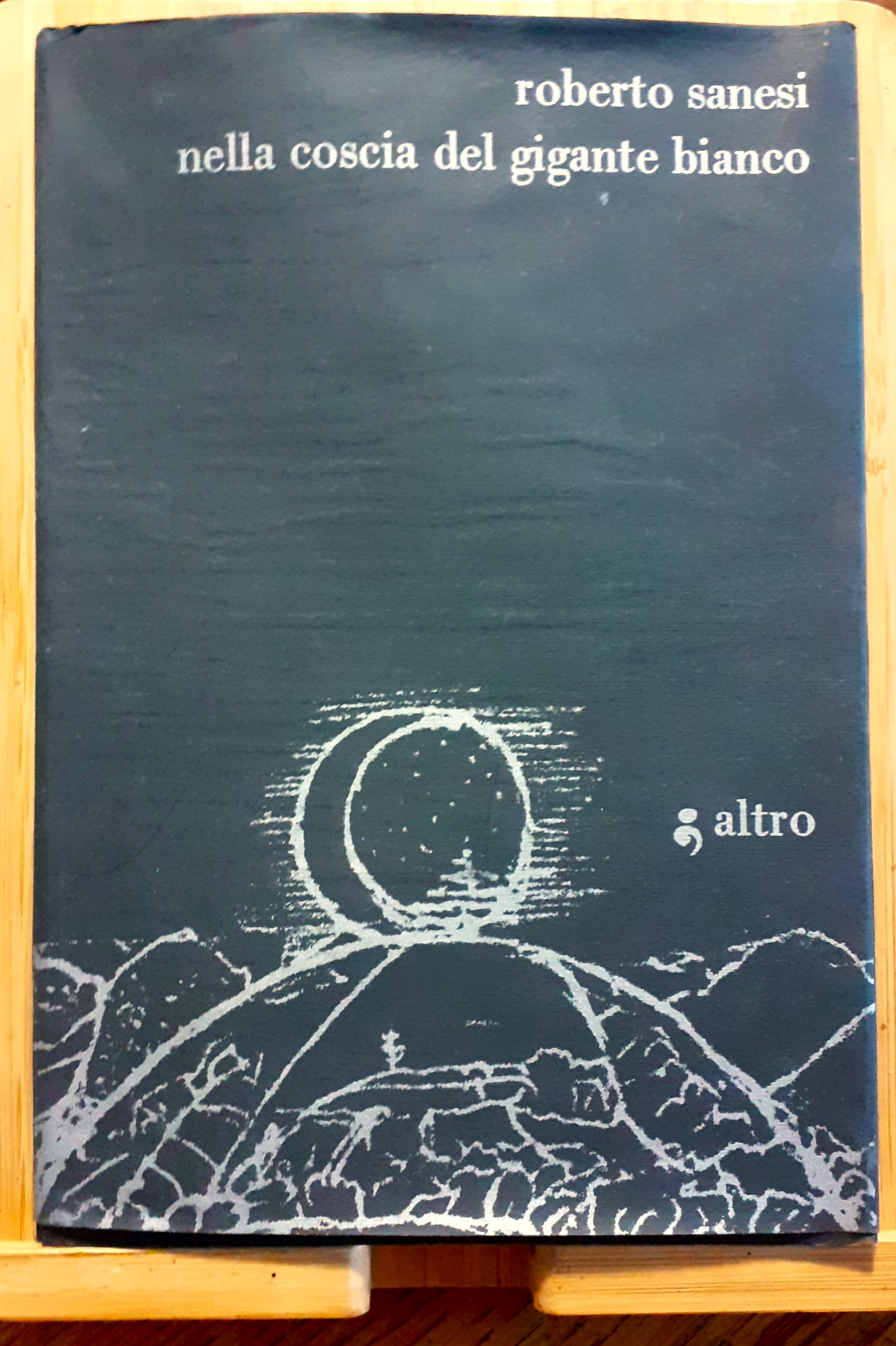 Nella coscia del gigante bianco