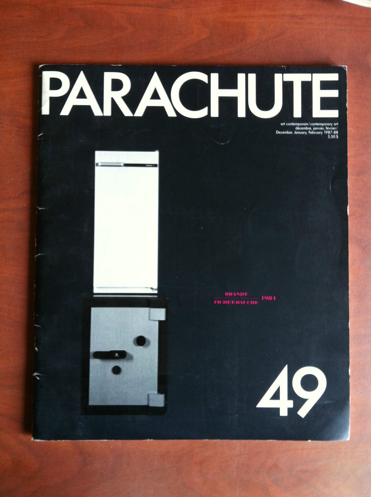 Parachute n^ 49 Dec, Jan, Fev 1987-88 Couverture: Bertrand Lavier