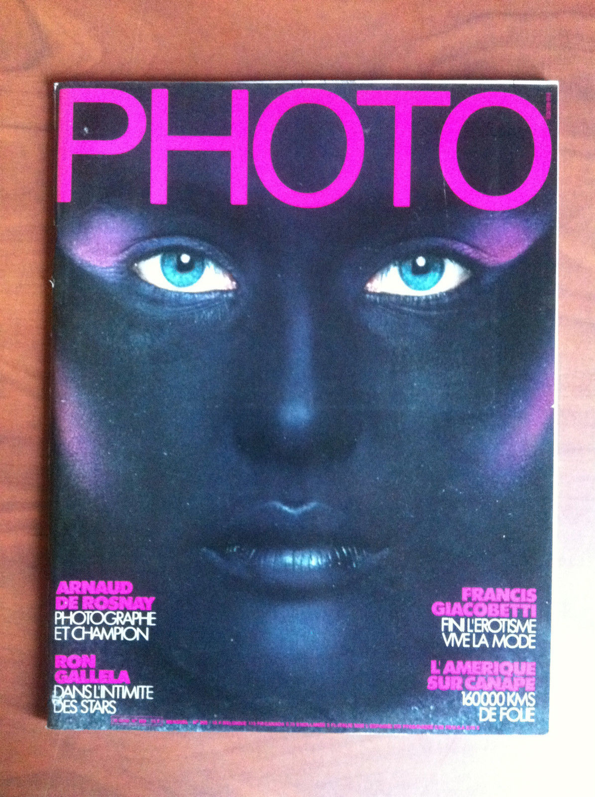 Photo Magazine n^ 209 Février 1985 Couverture: Francis Giacobetti - …