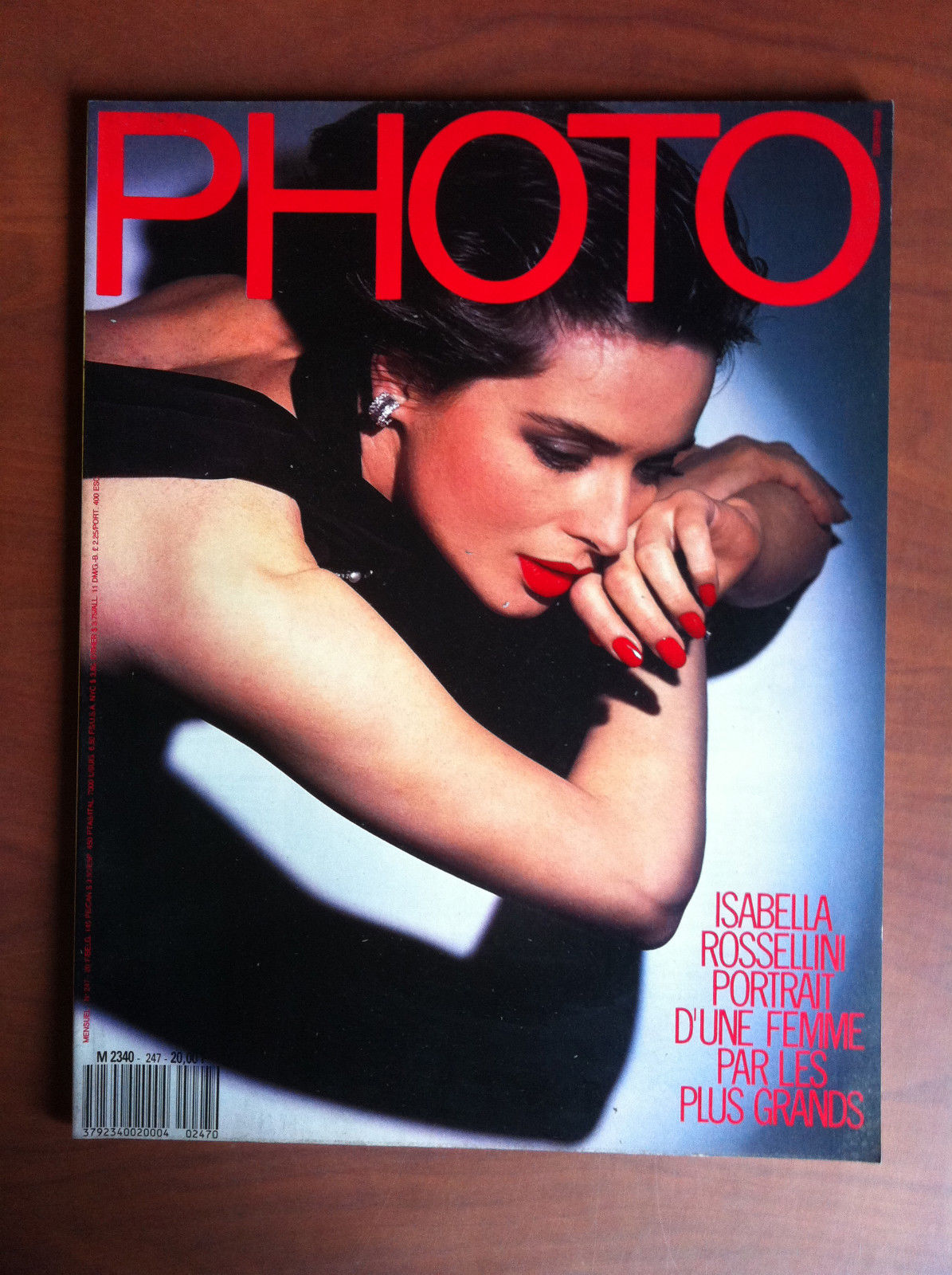 Photo Magazine n^ 247 Avril 1988 Cover: Isabella Rossellini par …