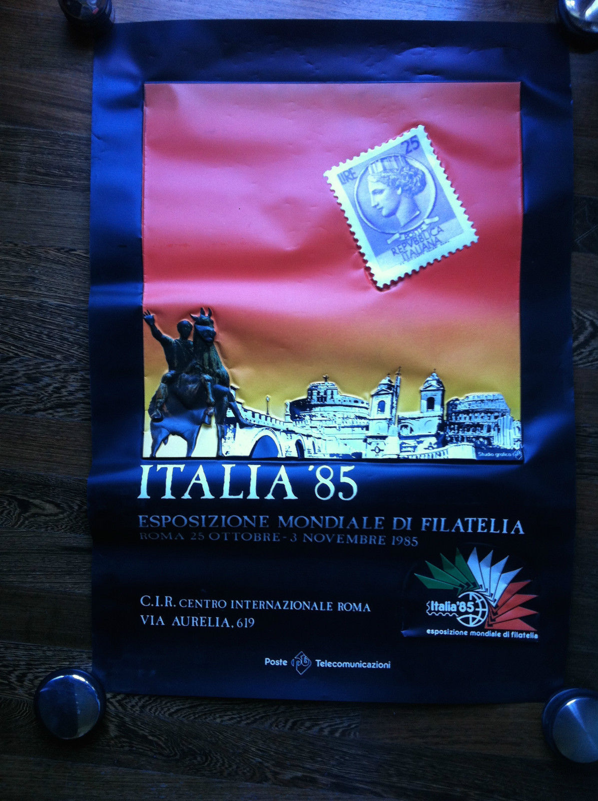 Poster originale in rilievo Italia '85 Esposizione Mondiale Filatelia - …