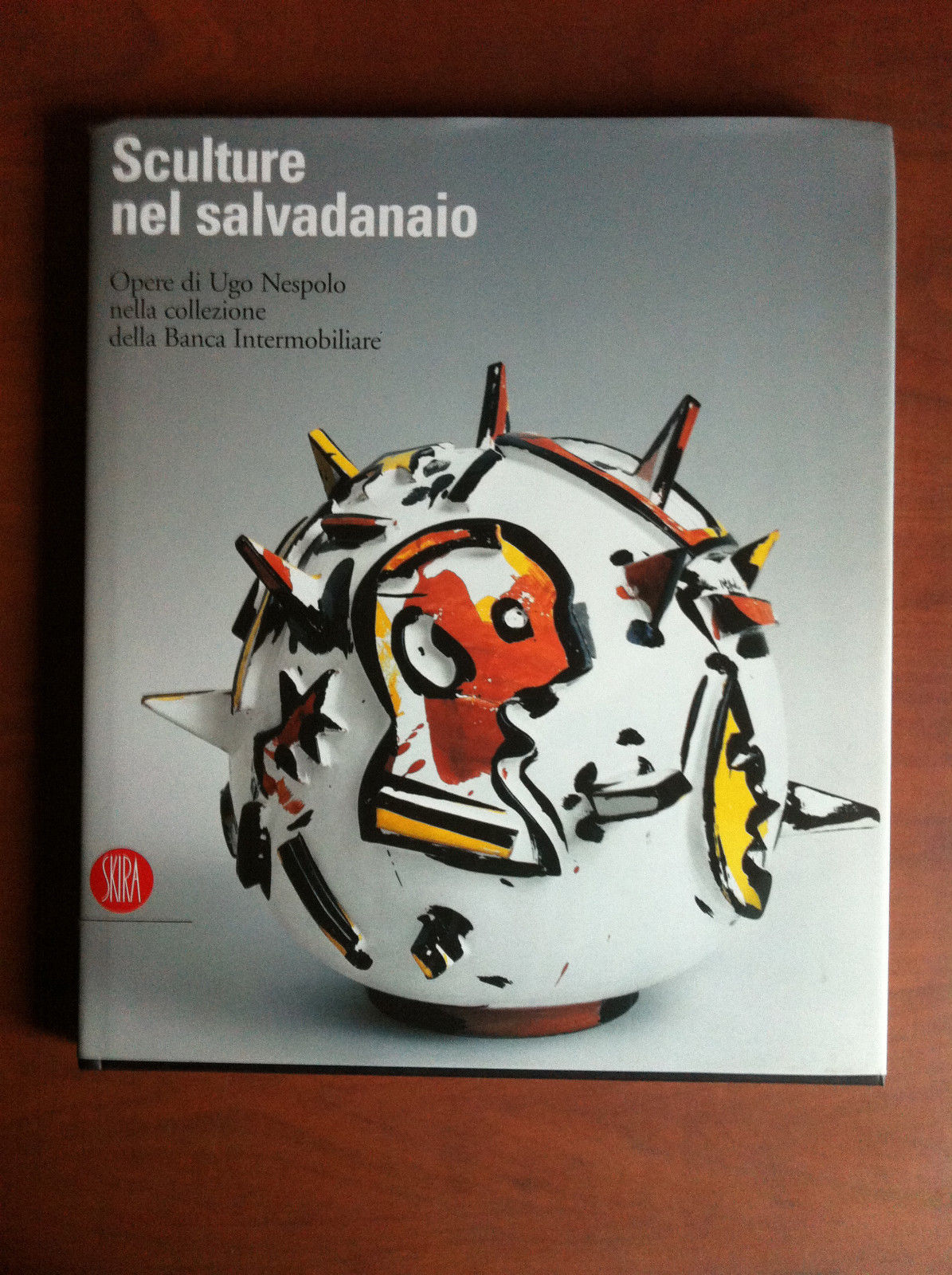 Sculture nel salvadanaio di Ugo Nespolo Collezione Banca Intermobiliare - …