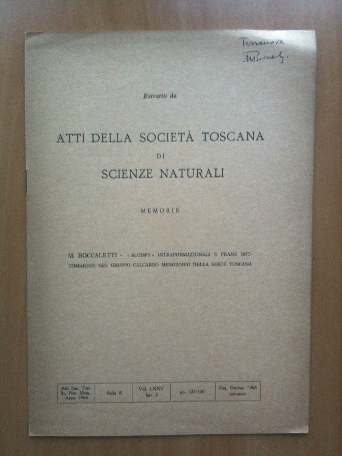 "Slumps" intraformazionali e frane sottomarine Gruppo mesozoico Toscana