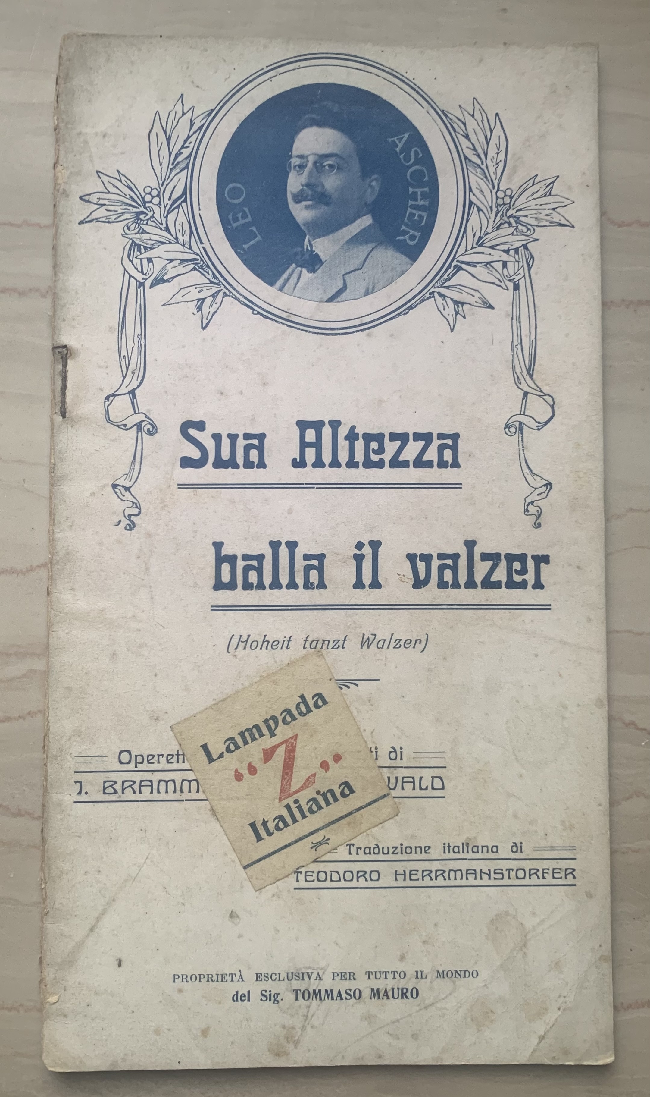 Sua Altezza balla il valzer (Hoheit tan Walker). Operetta tedesca …