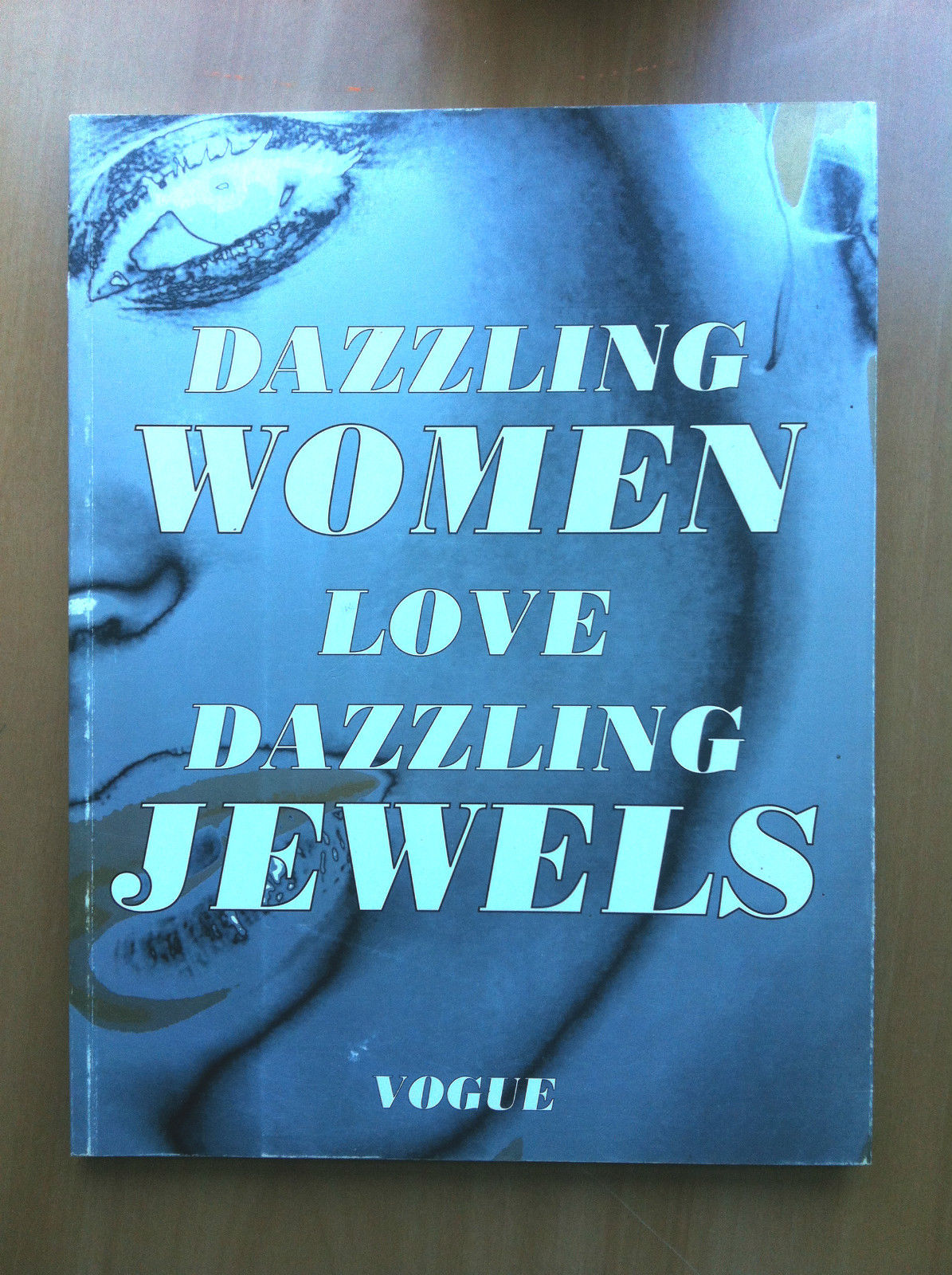 Vogue Suppl. akìl n^ 627 Nov. 2002 Dazzling Women love …