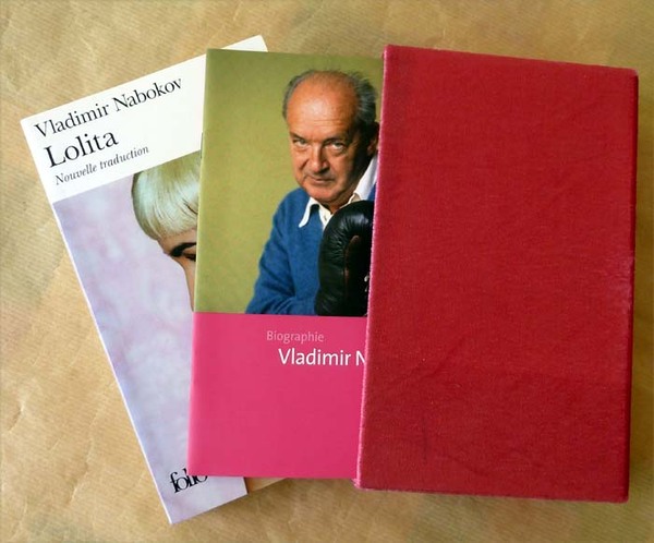 Lolita. Nouvelle traduction de Maurice Couturier. Joint Vladimir Nabokov, Biographie.