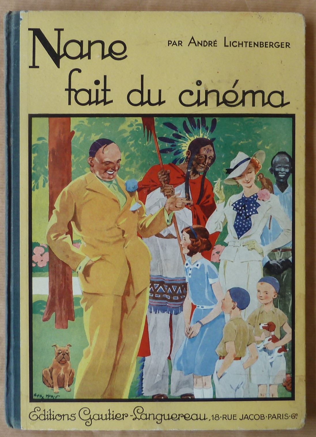 Nane fait du Cinéma.