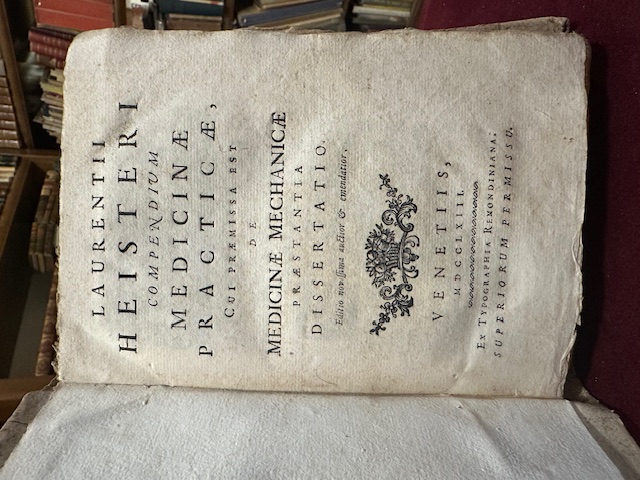 Laurentii Heisteri compendium medicinae praticae cui praemissa est de medicinae …