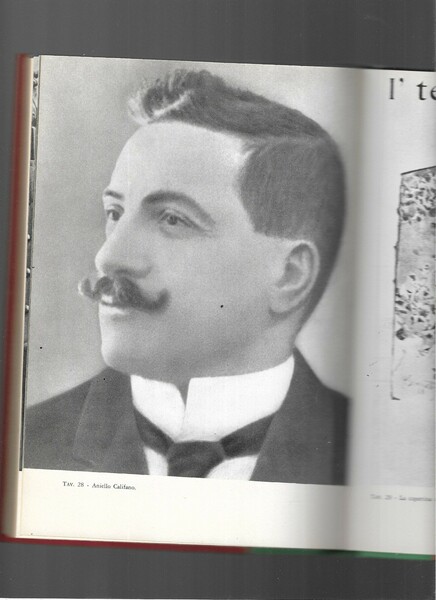 Napoli che se ne va. Il teatro - La canzone.