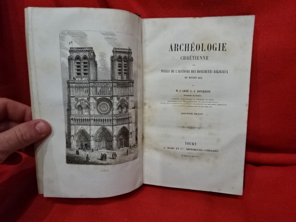 Archéologie chrétienne, ou Précis de l'histoire des monuments religieux du …