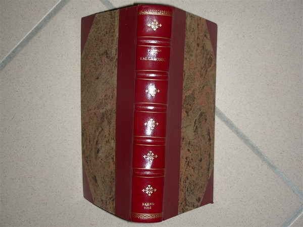 INTORNO AL CASTELLO DI BRENO. Storia di Valle Camonica, Lago …