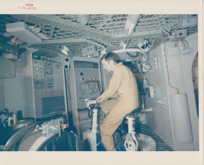 Manned Space Center, addestramento dell'astronauta Kerwin per il progetto Skylab