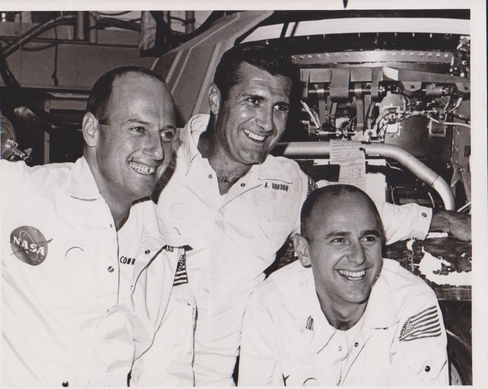Equipaggio della missione spaziale Apollo 12: Charles Conrad Jr., Richard …