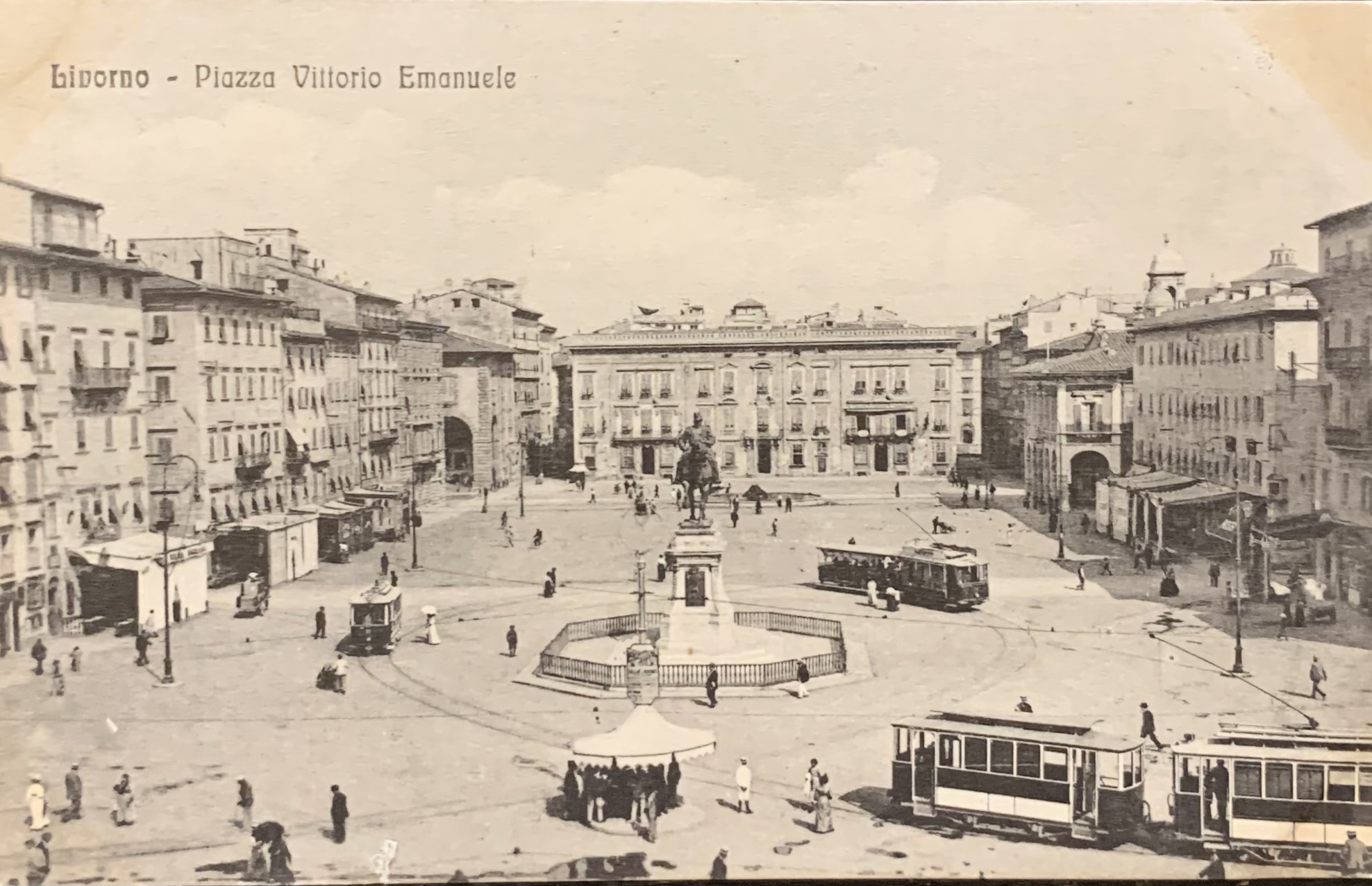 Livorno. Piazza Vittorio Emanuele 1915