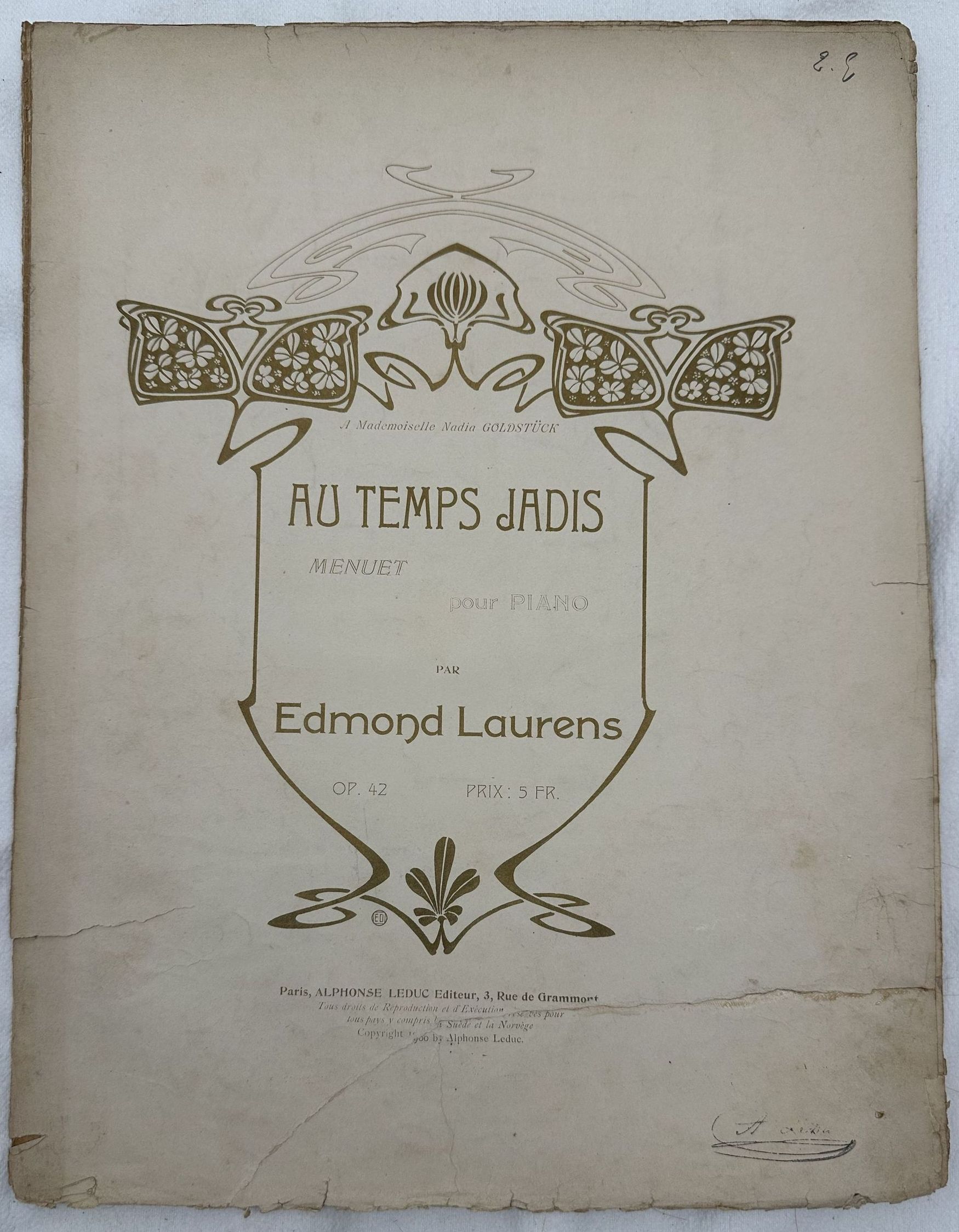 AU TEMPS JADIS MENUET POUR PIANO