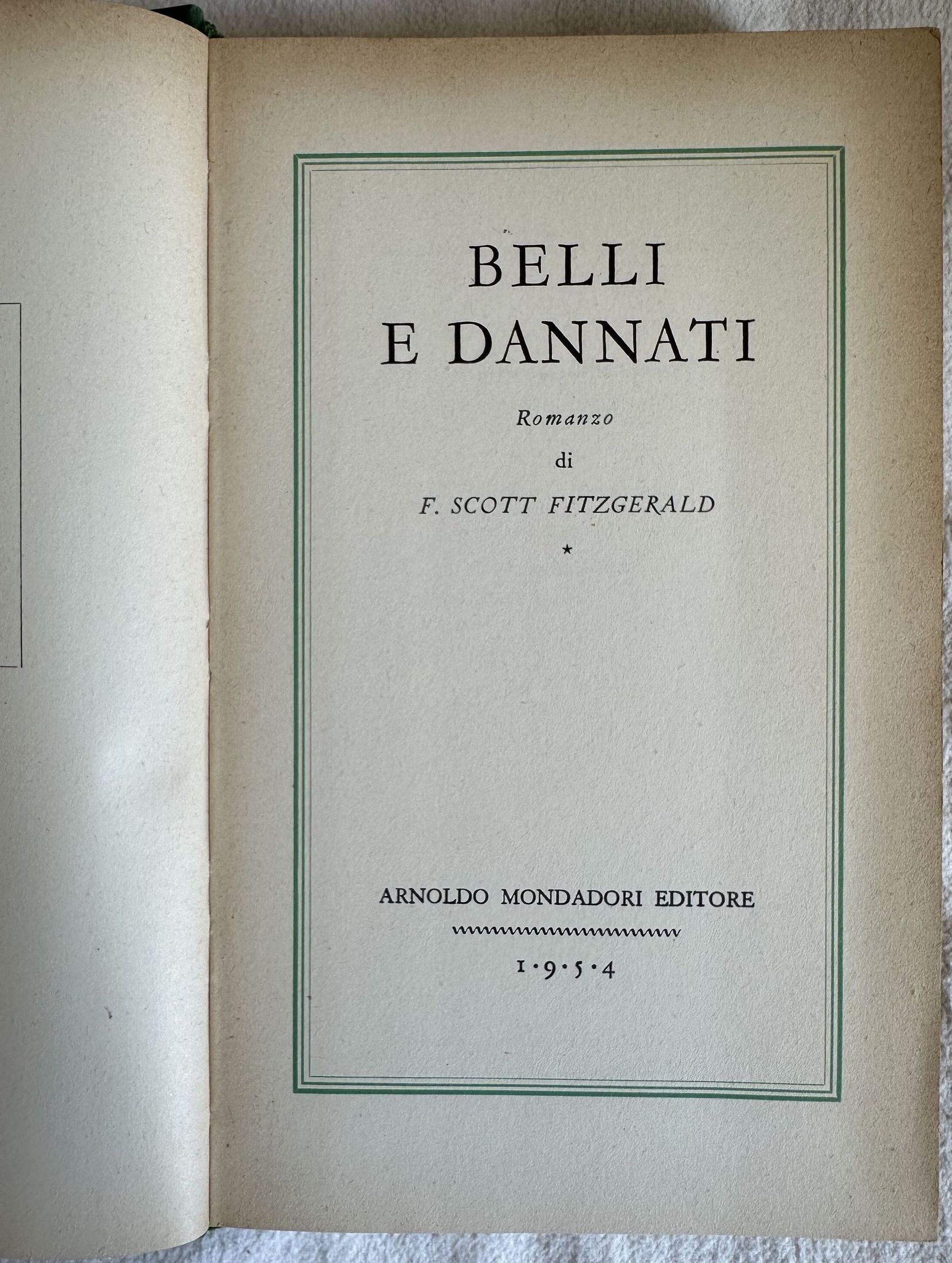 BELLI E DANNATI