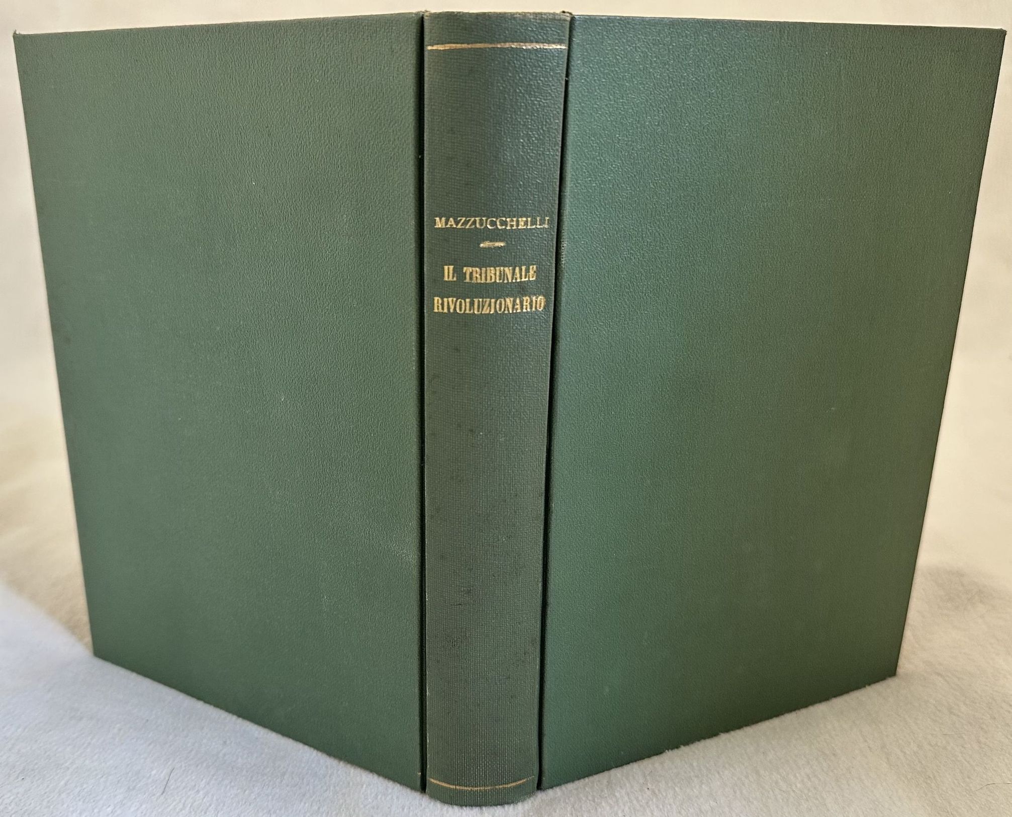 IL TRIBUNALE RIVOLUZIONARIO