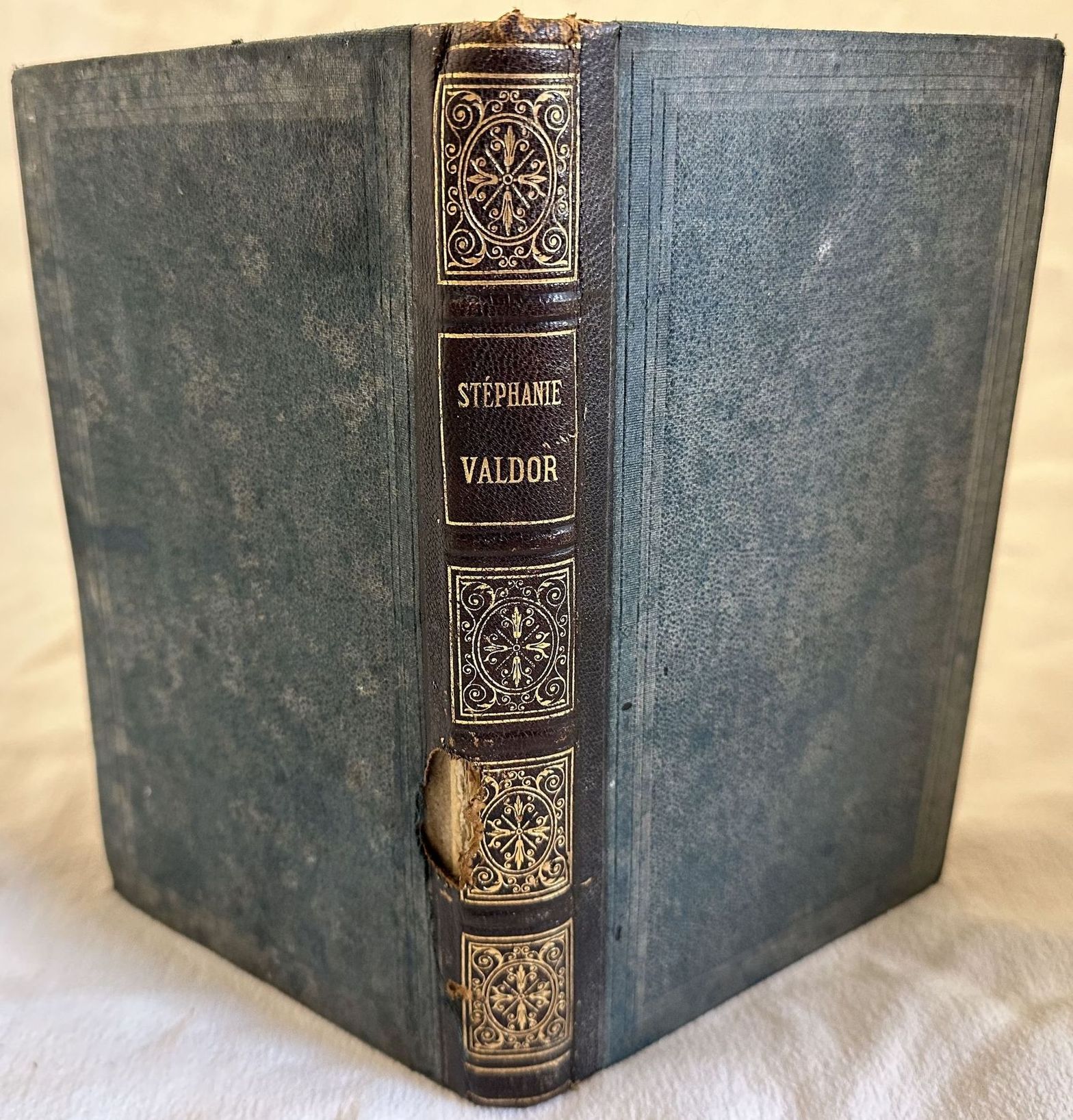 STEPHANIE VALDOR ETUDE DE MOEURS ARABES