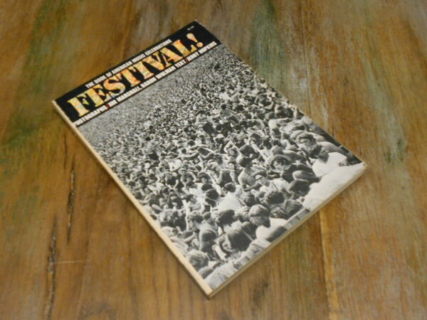 Festival ! The book of american music celebrations.