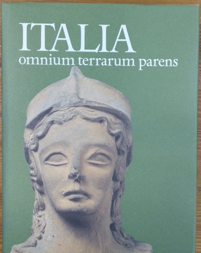 Italia omnium terrarum parens. La civiltà degli enotri, choni, ausoni, …