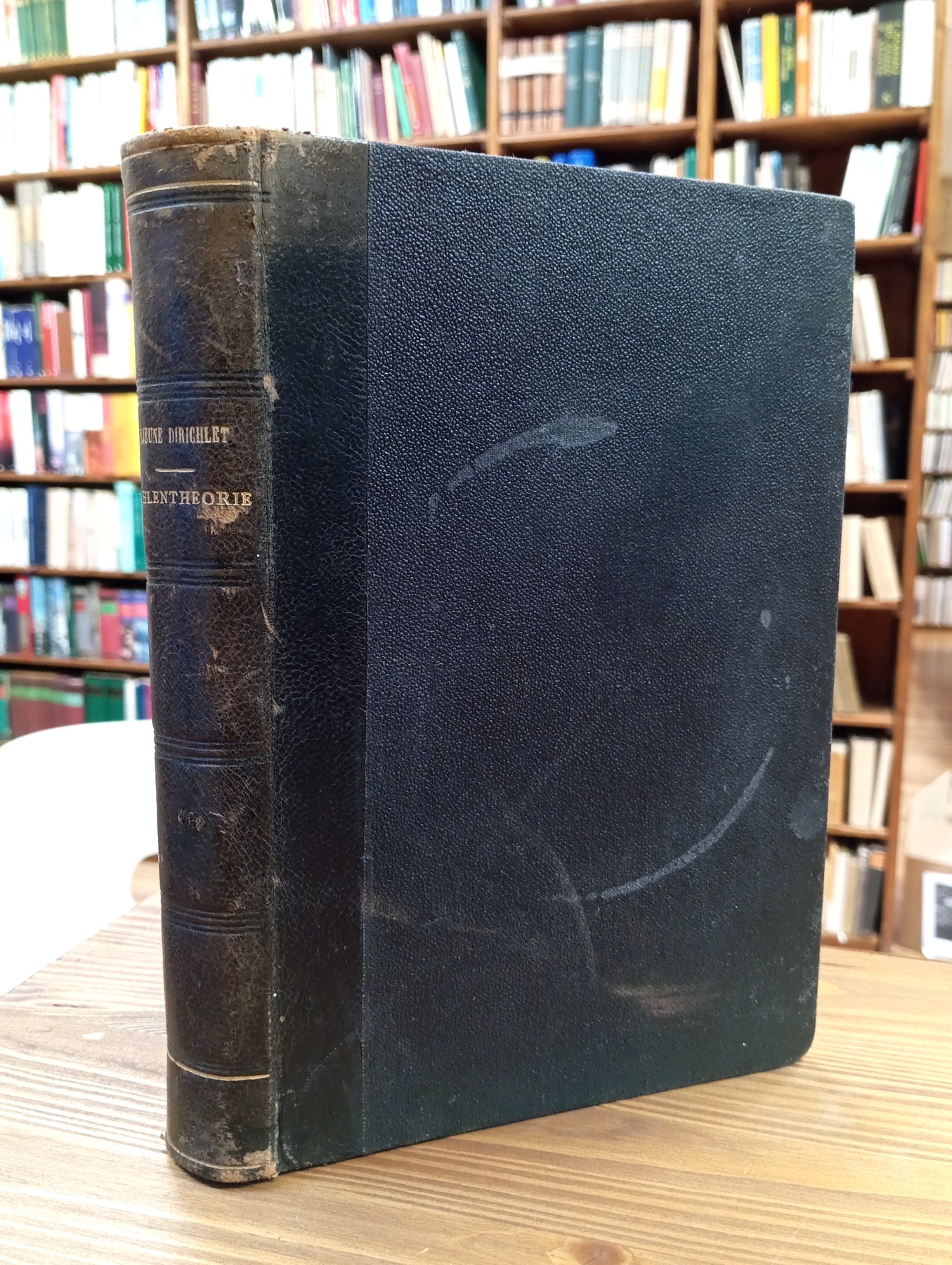 Vorlesungen über Zahlentheorie. Herausgegeben und mit Zusätzen versehen von R. …