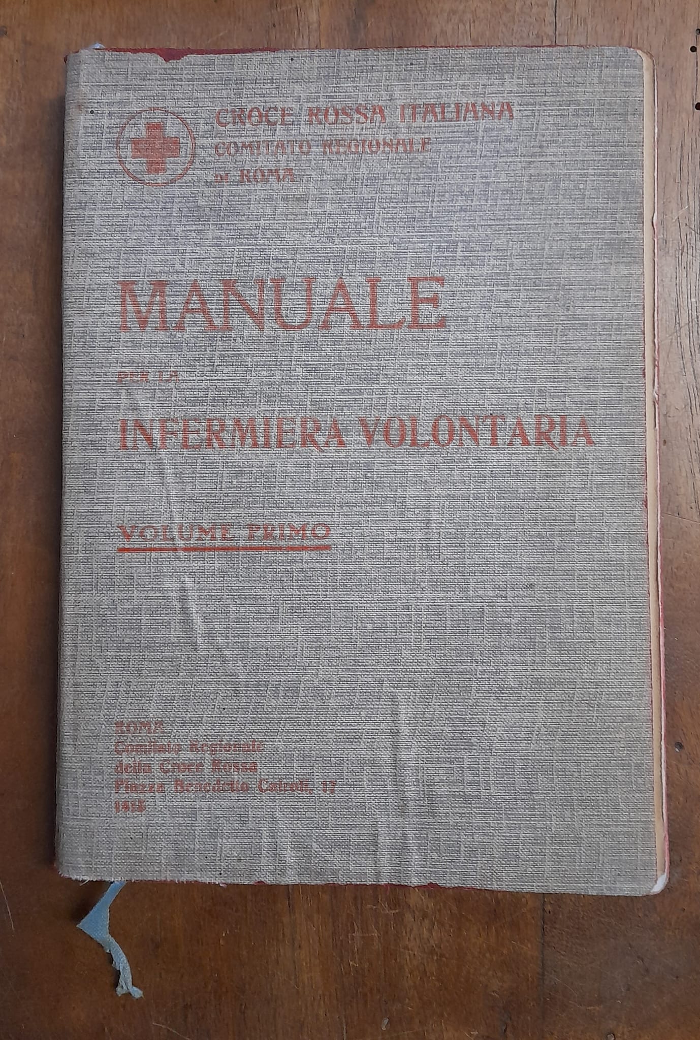 MANUALE PER LA INFERMIERA VOLONTARIA. VOLUME PRIMO.