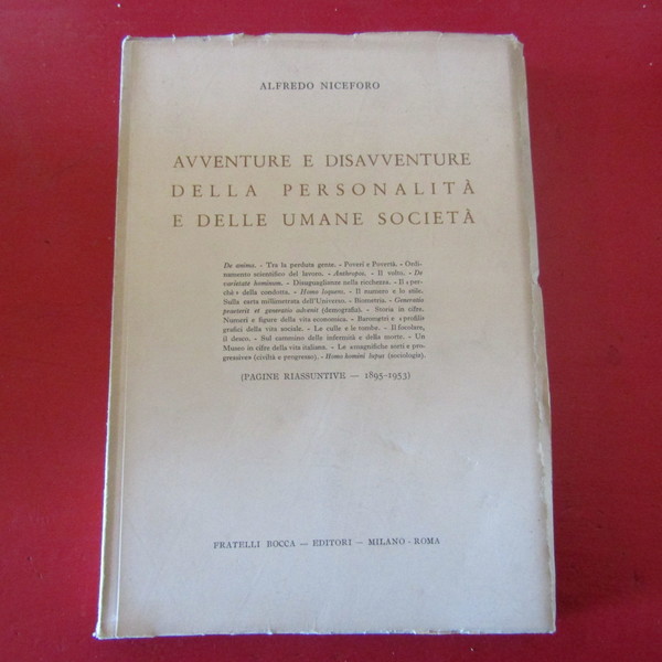 Avventure e disavventure della personalità e delle umane società