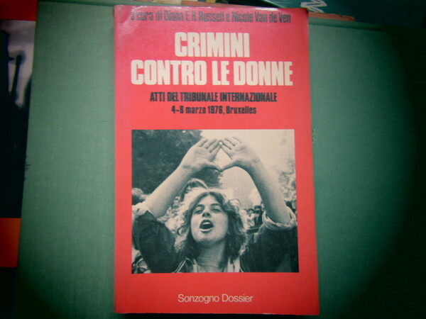 Crimini contro le donne