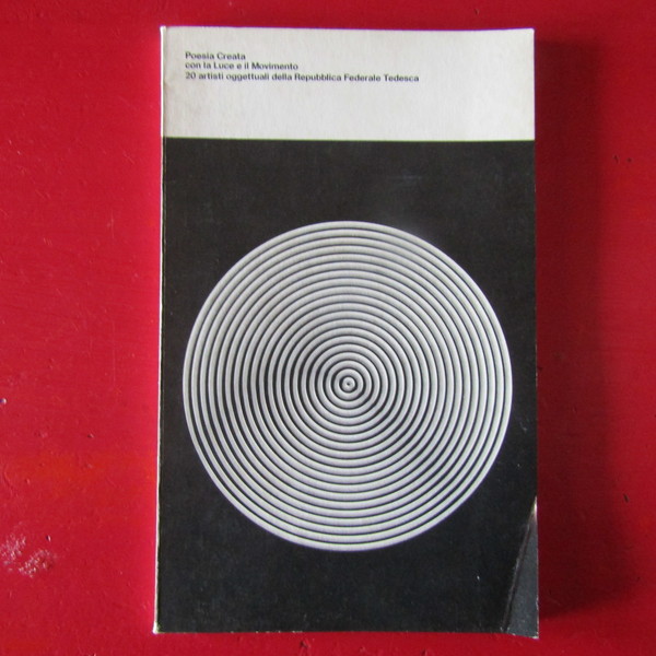 Poesia Creata con la Luce e il Movimento