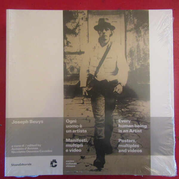 Joseph Beuys Ogni uomo è un artista / Every human …
