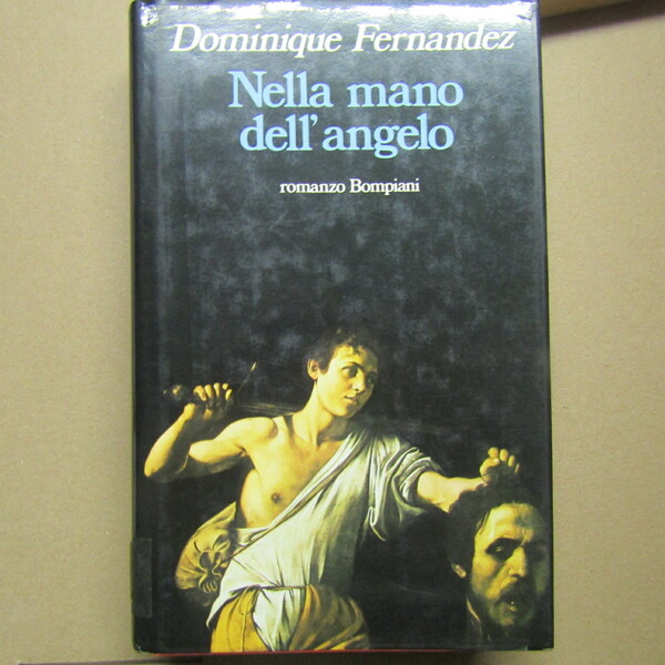 Nella mano dell'angelo