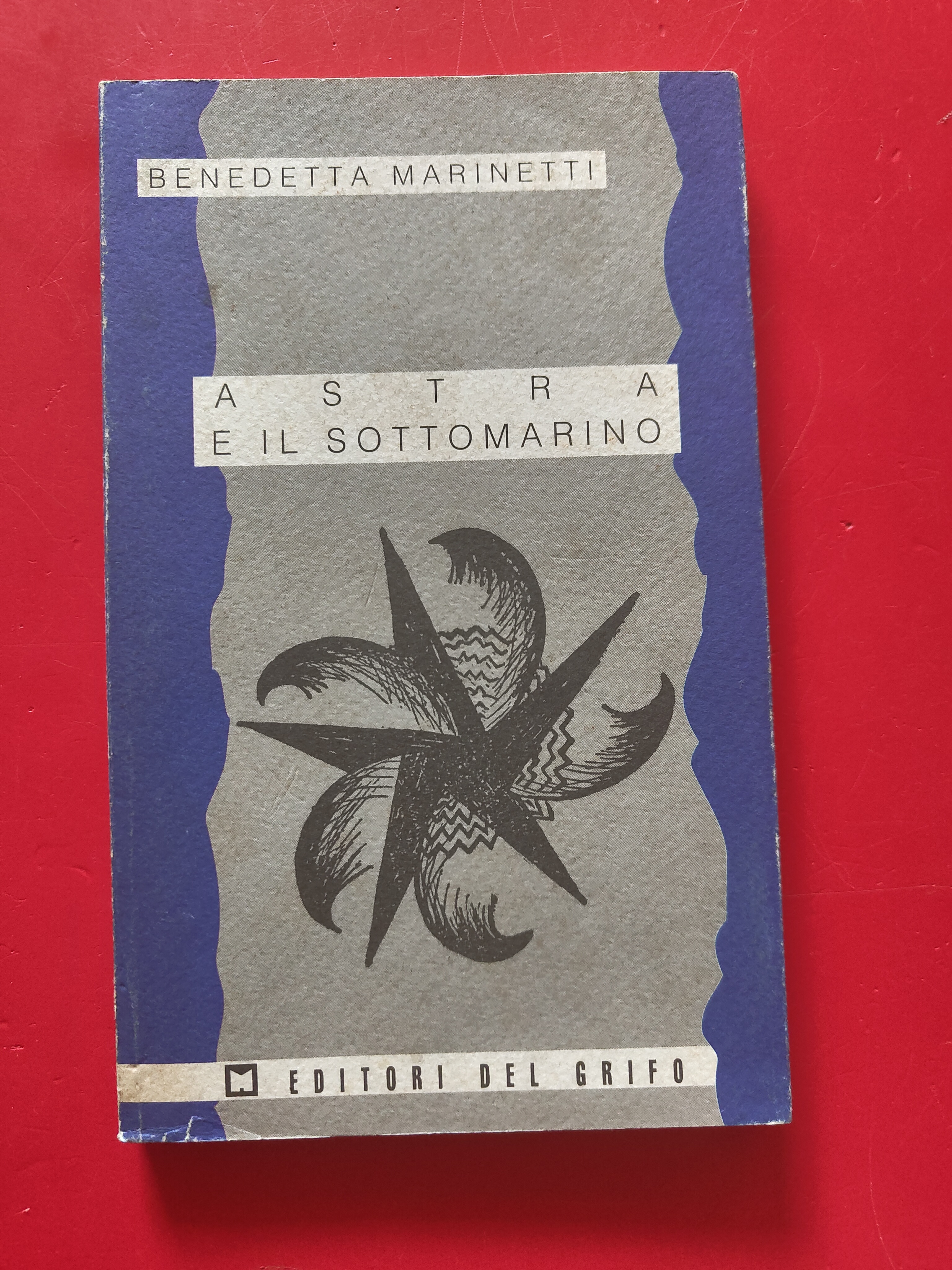 Astra e il sottomarino