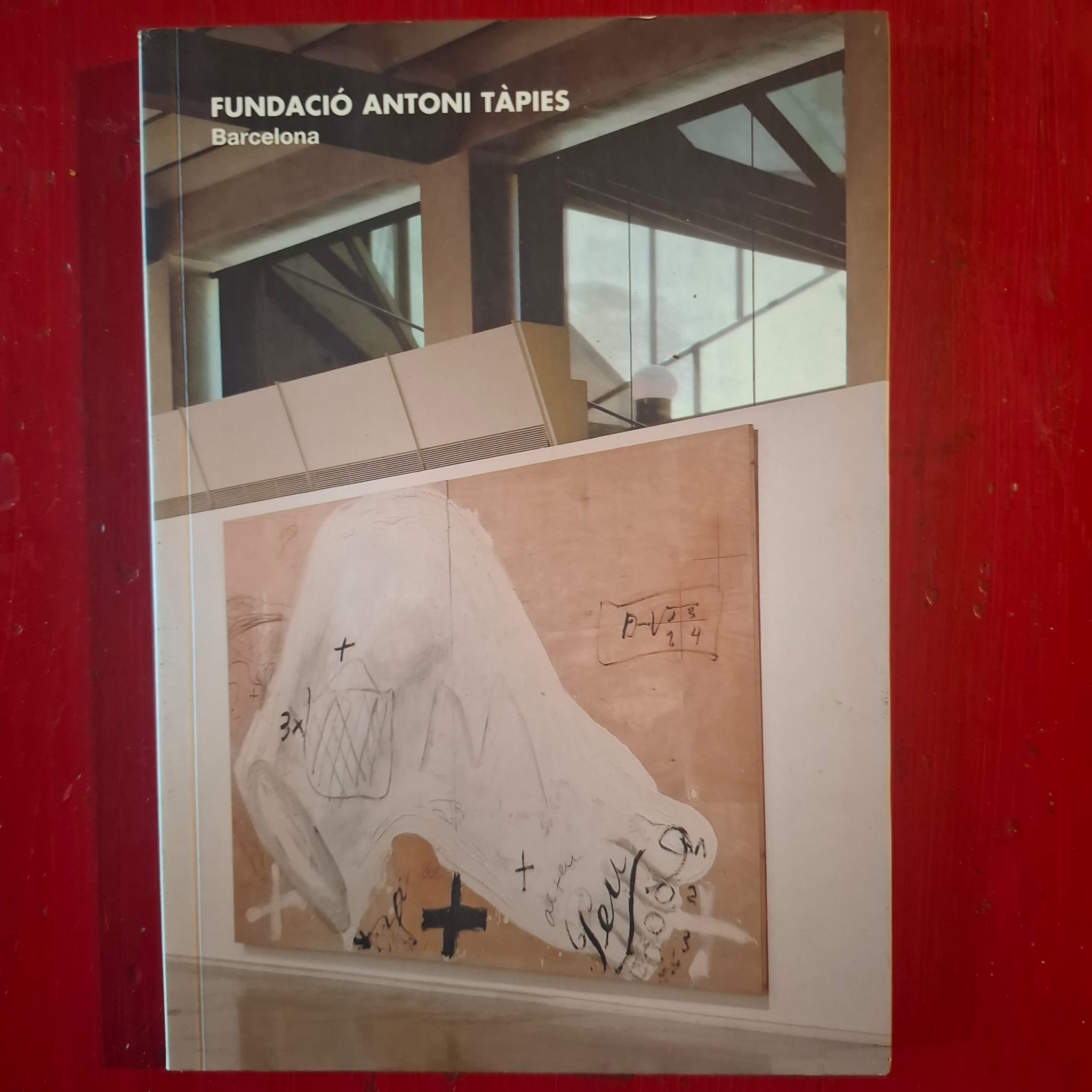 Fundaciò Antoni Tàpies