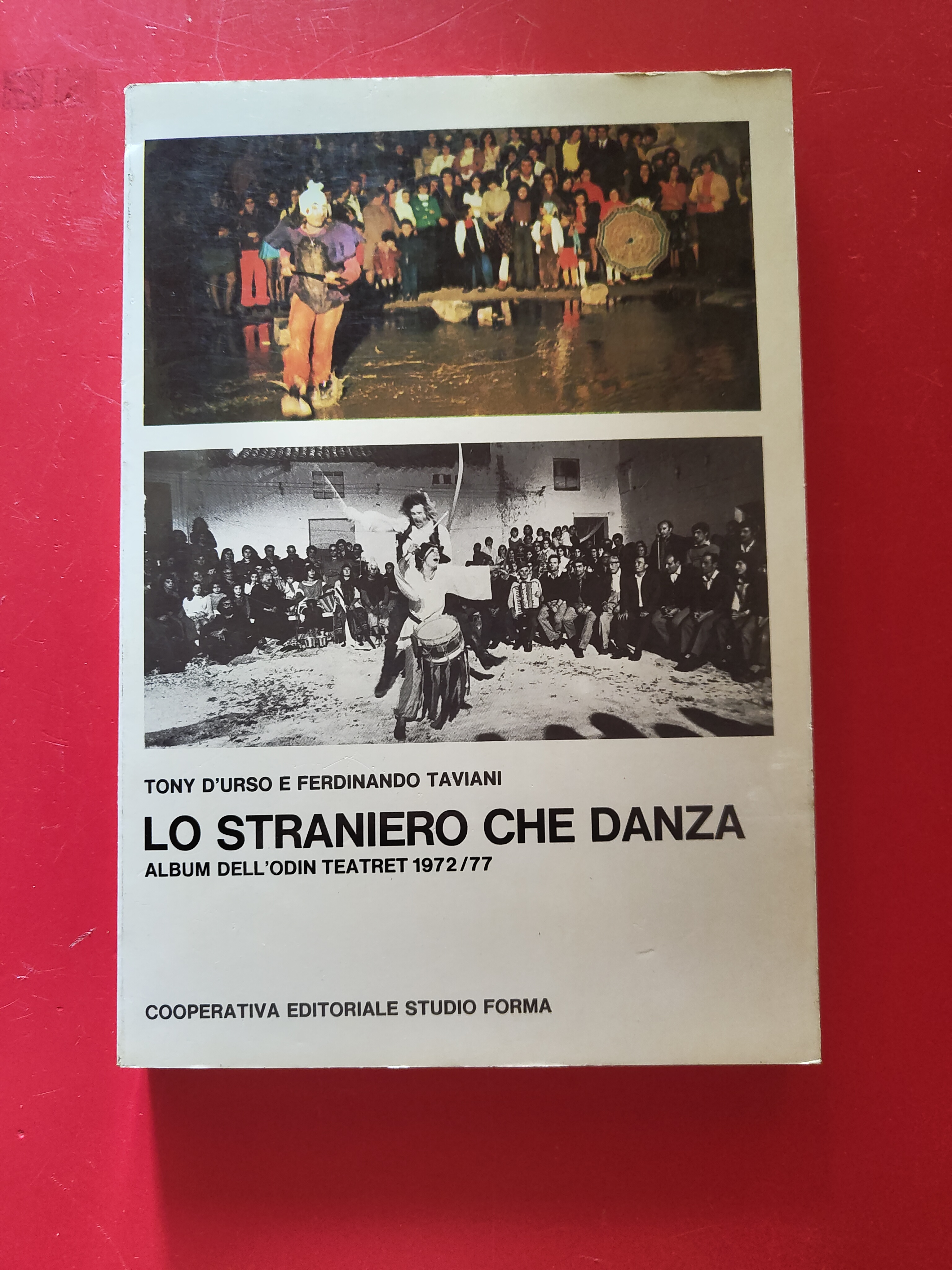 Lo straniero che danza