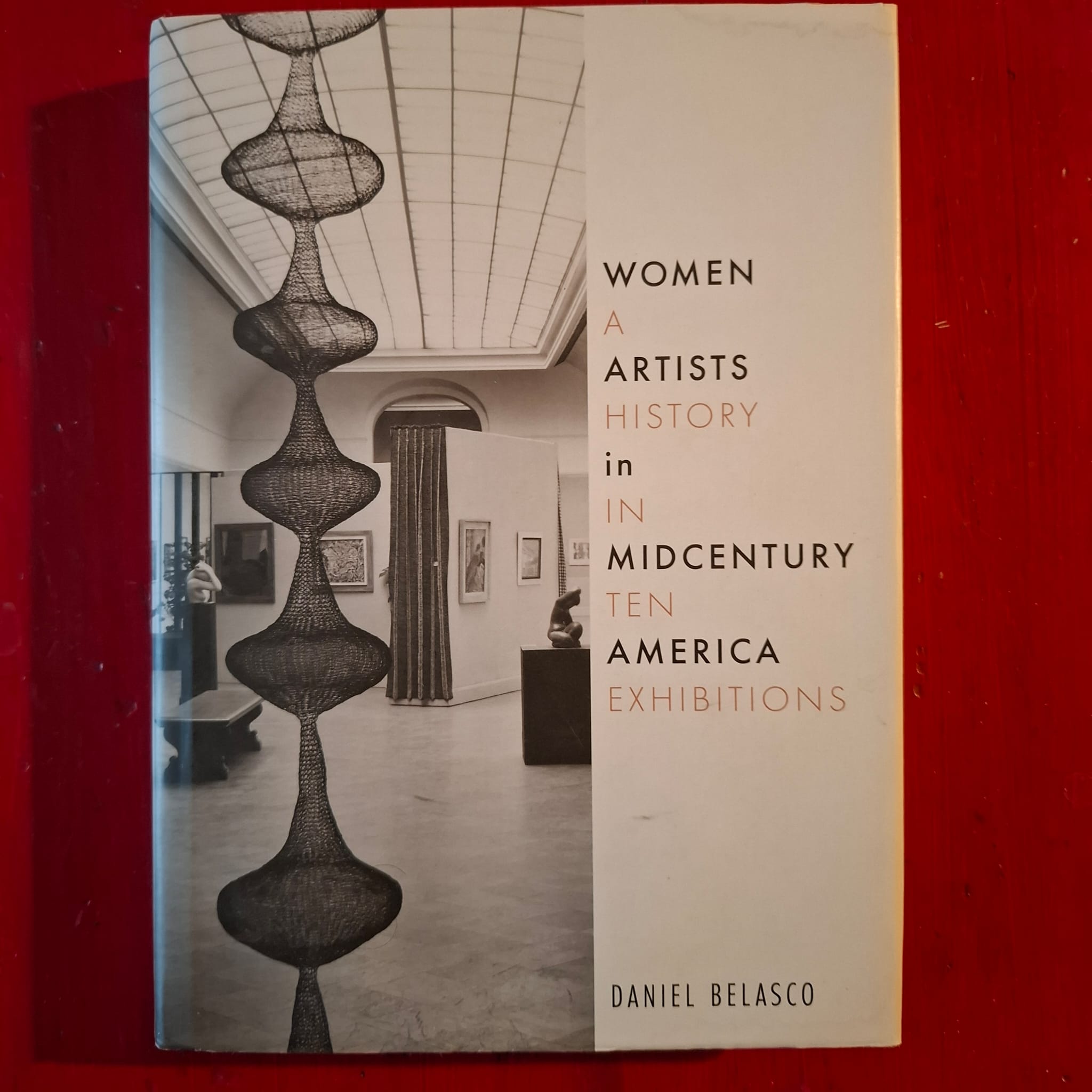 Women a Artists in the vMidcentury ten America Exhibitions