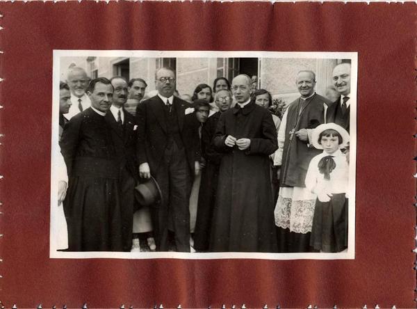 Card. Ildefonso Schuster. Fotografia del soggiorno a Pietra Ligure avvenuto …